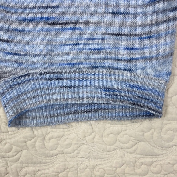 Mexx Turtle Neck Sweater Blue Size Medium - Picture 7 of 8